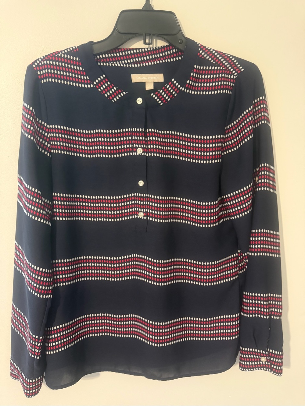Banana Republic Women's Navy Red White Polka Dot striped Blouse size small